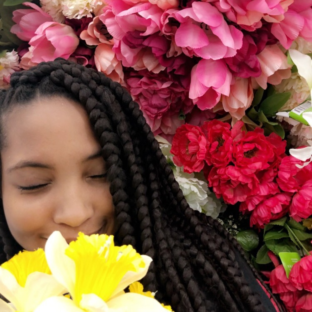 Meet your Posher, Adria